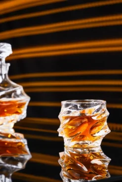 Echos Whiskyset | Whiskygläser | 7-Teiliges Whiskeyset | Geschenkset -Küchenbedarf Laden 0b313f9c67ba04d750e27c7ff03f1cb2