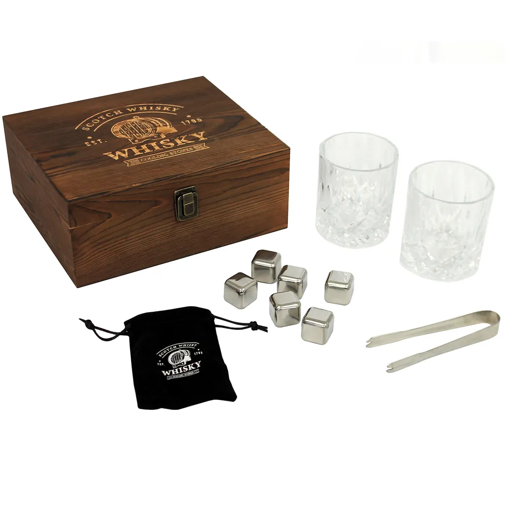 Whisky Geschenk-Set Mit 2 Gläsern, Eiswürfeln Aus Edelstahl, Zange, Samtbeutel In Einer Schönen Holzbox 5 Whisky Geschenk-Set Mit 2 Gläsern, Eiswürfeln Aus Edelstahl, Zange, Samtbeutel In Einer Schönen Holzbox – Bild 3