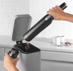 Beldray BEL0944-VDE Revo Leichter Akku-Handstaubsauger 11.1 V Grau/Silber Kabellos 100ml -Küchenbedarf Laden 1cc5a56514623a9a62c7a7bce81992cc