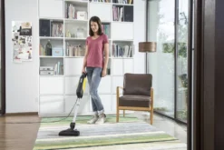 Kärcher Staubsauger VC 5 - 500 Watt 40 Kärcher Staubsauger VC 5 - 500 Watt -Küchenbedarf Laden 243c0c4b7c5fd1a47ee213442e3488b0