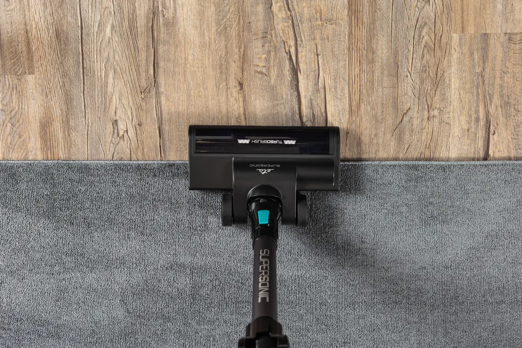 ETA SUPERSONIC WASH ETA523190000 Multifunktionaler Handstaubsauger, 135 W, 21,6 V Li-Ion-Akku, Digitalmotor, LED-Beleuchtung, HEPA-Filter, Saugt, Reinigt Tief, Trocknet, Wischt 13 ETA SUPERSONIC WASH ETA523190000 Multifunktionaler Handstaubsauger, 135 W, 21,6 V Li-Ion-Akku, Digitalmotor, LED-Beleuchtung, HEPA-Filter, Saugt, Reinigt Tief, Trocknet, Wischt – Bild 11