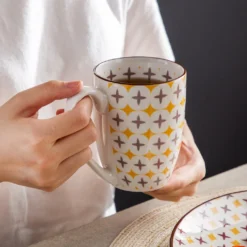 Vancasso Tafelservice Porzellan, Tulip Elegantes Geschirrset, 48 Teilig Kombiservice Mit Speiseteller, Dessertteller, Müslischalen Und Kaffeebecher Für 12 Personen 20 Vancasso Tafelservice Porzellan, Tulip Elegantes Geschirrset, 48 Teilig Kombiservice Mit Speiseteller, Dessertteller, Müslischalen Und Kaffeebecher Für 12 Personen -Küchenbedarf Laden 2c6898dbb2773254712fb32e96b14bb2