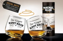Gilde Wackelglas 2er-Set "Der Klügere Kippt Nach" Designgläser 27cl 8,8cm 7 Gilde Wackelglas 2er-Set "Der Klügere Kippt Nach" Designgläser 27cl 8,8cm -Küchenbedarf Laden 4a24f7aa132dee497d00b237132e673a