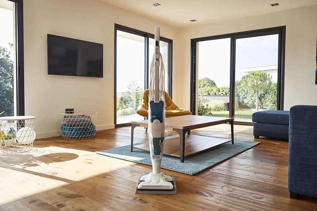 Rowenta Bodendampfreiniger Clean & Steam Revolution RY7757 | 2 In 1 Reingung | Verdampfer Für ätherische Öle | Alle Bodenarten | Anti-Kalk-Kartusche | Weiß/Blau 14 Rowenta Bodendampfreiniger Clean & Steam Revolution RY7757 | 2 In 1 Reingung | Verdampfer Für ätherische Öle | Alle Bodenarten | Anti-Kalk-Kartusche | Weiß/Blau – Bild 12