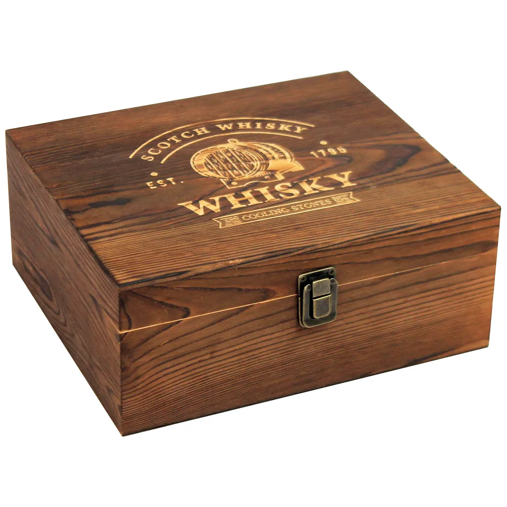 Whisky Geschenk-Set Mit 2 Gläsern, Eiswürfeln Aus Edelstahl, Zange, Samtbeutel In Einer Schönen Holzbox 6 Whisky Geschenk-Set Mit 2 Gläsern, Eiswürfeln Aus Edelstahl, Zange, Samtbeutel In Einer Schönen Holzbox – Bild 4