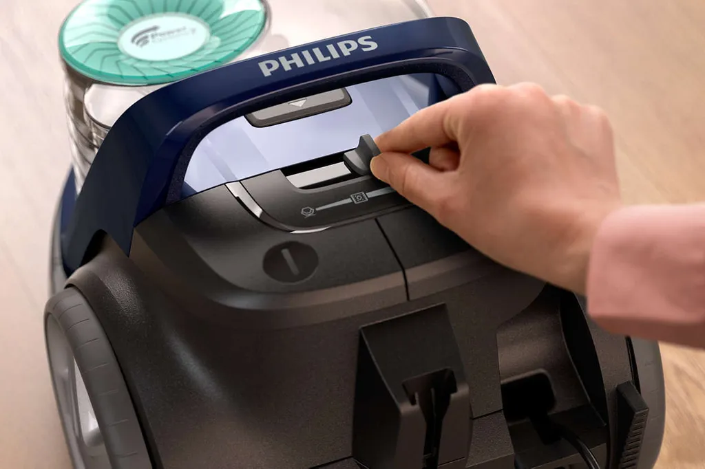 Philips Beutelloser Staubsauger 5000 Series, Turbobürste, 99.9 % Staubaufnahme, 900 W, Schwarz (FC9555/09) 7 Philips Beutelloser Staubsauger 5000 Series, Turbobürste, 99.9 % Staubaufnahme, 900 W, Schwarz (FC9555/09) – Bild 5