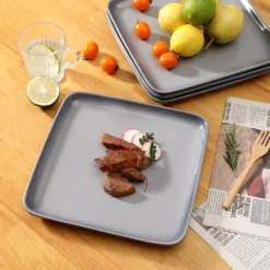 LOVECASA Tafelservice, 4-tlg Set Quadratische Speiseteller Aus Steingut, Flachteller, Frühstücksteller Für 4 Personen, Grau 15 LOVECASA Tafelservice, 4-tlg Set Quadratische Speiseteller Aus Steingut, Flachteller, Frühstücksteller Für 4 Personen, Grau -Küchenbedarf Laden 7a58051b32b351884f0d94a56d64a9aa