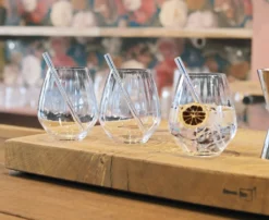 Nachtmann Tastes Good Vorteilsset 4 Gin Tonic Gläser + 4 Glastrinkhalme + Reinigungsbürste 17 Nachtmann Tastes Good Vorteilsset 4 Gin Tonic Gläser + 4 Glastrinkhalme + Reinigungsbürste -Küchenbedarf Laden 81c4ab06a0b17f1c41ee75799124286c