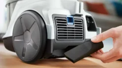 Philips Beutelloser Staubsauger 2000 Series, SuperClean Luftfilter, PowerCyclone 4, 850W, Weiß (XB2142/09) -Küchenbedarf Laden 8713858a63eccc4eac4c508ea22c0b10