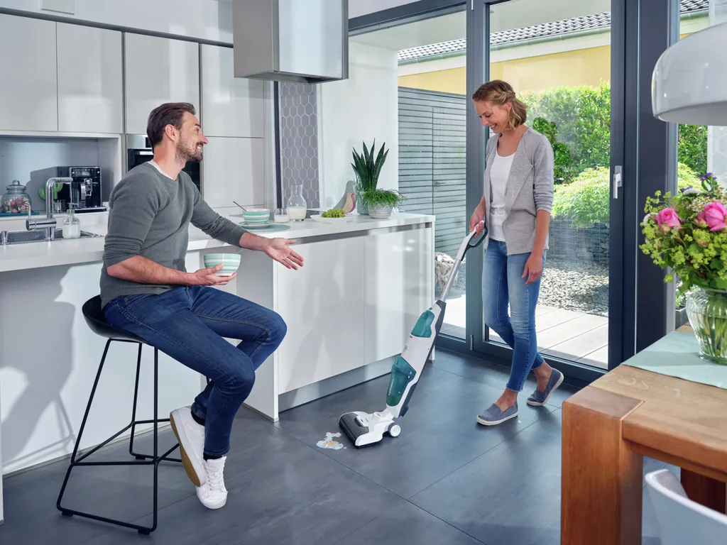 Leifheit Set Akku-Saugwischer Regulus Aqua PowerVac Inkl. Zubehör 9 Leifheit Set Akku-Saugwischer Regulus Aqua PowerVac Inkl. Zubehör – Bild 7