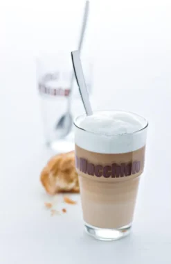 Leonardo Latte Macchiatto Becher 'Solo LM' Mit Löffel, 400ml, Ø 8,5 X 14,7cm (4er Set) -Küchenbedarf Laden a01468947f249018d98d7f91b611516a