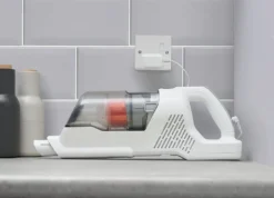 Black & Decker Black + Decker BHFEA515J Akku-Handstaubsauger Mit Stiel Kabellos Beutellos 33 AW -Küchenbedarf Laden a535a50f668cb17b3c6a88ff0d5e5a89