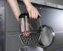 AEG LX9-3-ÖKO I X Performance Bodenstaubsauger Beutellos Black Recycled 650Watt -Küchenbedarf Laden abca7ac62244cf5d47651ccb60e6ee7b