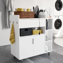 Servierwagen "Karl" In Weiß Universal Haushaltswagen Auf Rollen Mit Vielen Einsatzmöglichkeiten 16 Servierwagen "Karl" In Weiß Universal Haushaltswagen Auf Rollen Mit Vielen Einsatzmöglichkeiten -Küchenbedarf Laden c0dbc02c6cbb37f550fa83ccc02bd752