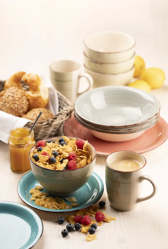 Mäser 931492 Lumaca Frühstück-Service Für 6 Personen Im Vintage Look, Handbemalte Keramik, Steingut, Rauchblau, 18-teilig (1 Set) 9 Mäser 931492 Lumaca Frühstück-Service Für 6 Personen Im Vintage Look, Handbemalte Keramik, Steingut, Rauchblau, 18-teilig (1 Set) – Bild 7