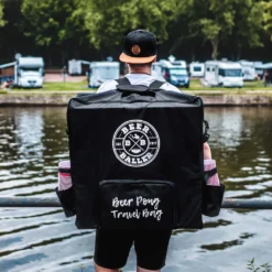 BeerBaller® Travel Bag - Beer Pong Tisch Tragetasche Inkl. Kühl- Und Becherfach -Küchenbedarf Laden c9bfe20f354d8107ed35b48f22db3697