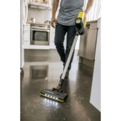 Kärcher VC 6 Cordless OurFamily -Küchenbedarf Laden e4be6e3a22a73426643b32af1f54b999