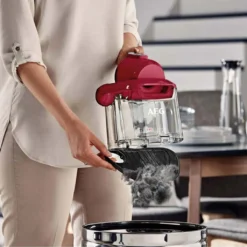 AEG Bodenstaubsauger LX7-2-CR-A Beutellos 650 Watt 72 DB Allergy Plus Filter Rot -Küchenbedarf Laden e6ef4ba1f2915bc362194b351ad36204