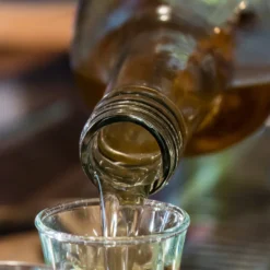 Relaxdays Schnapsbrett Holz Mit 6 Gläsern -Küchenbedarf Laden eeb861ccdc5c118b305639f6f4e01ec6